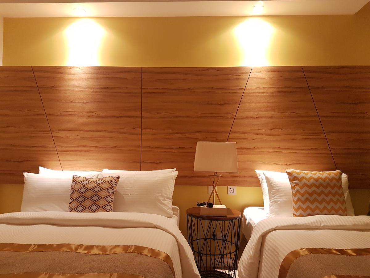Ferra Hotel And Garden Suites Balabag  Екстер'єр фото
