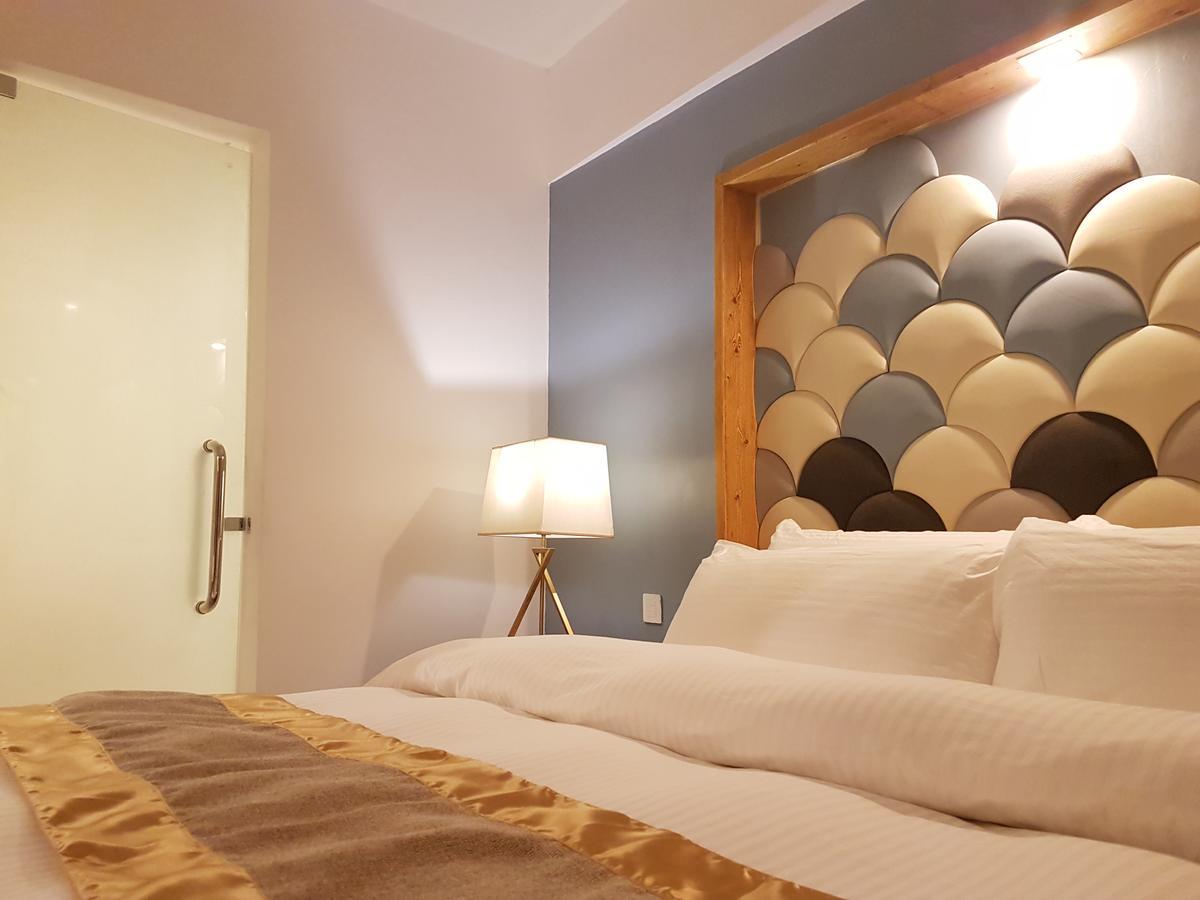 Ferra Hotel And Garden Suites Balabag  Екстер'єр фото