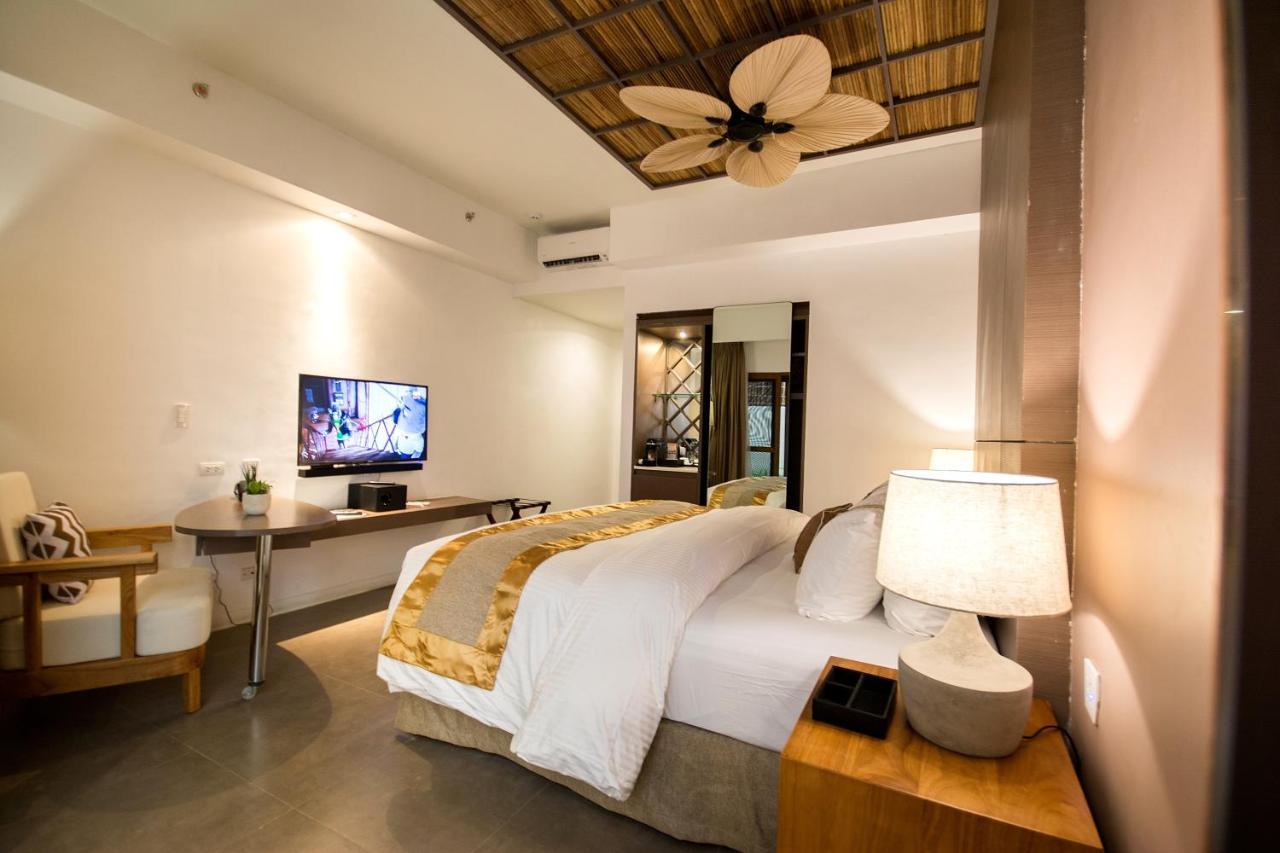 Ferra Hotel And Garden Suites Balabag  Екстер'єр фото