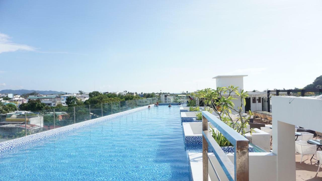 Ferra Hotel And Garden Suites Balabag  Екстер'єр фото