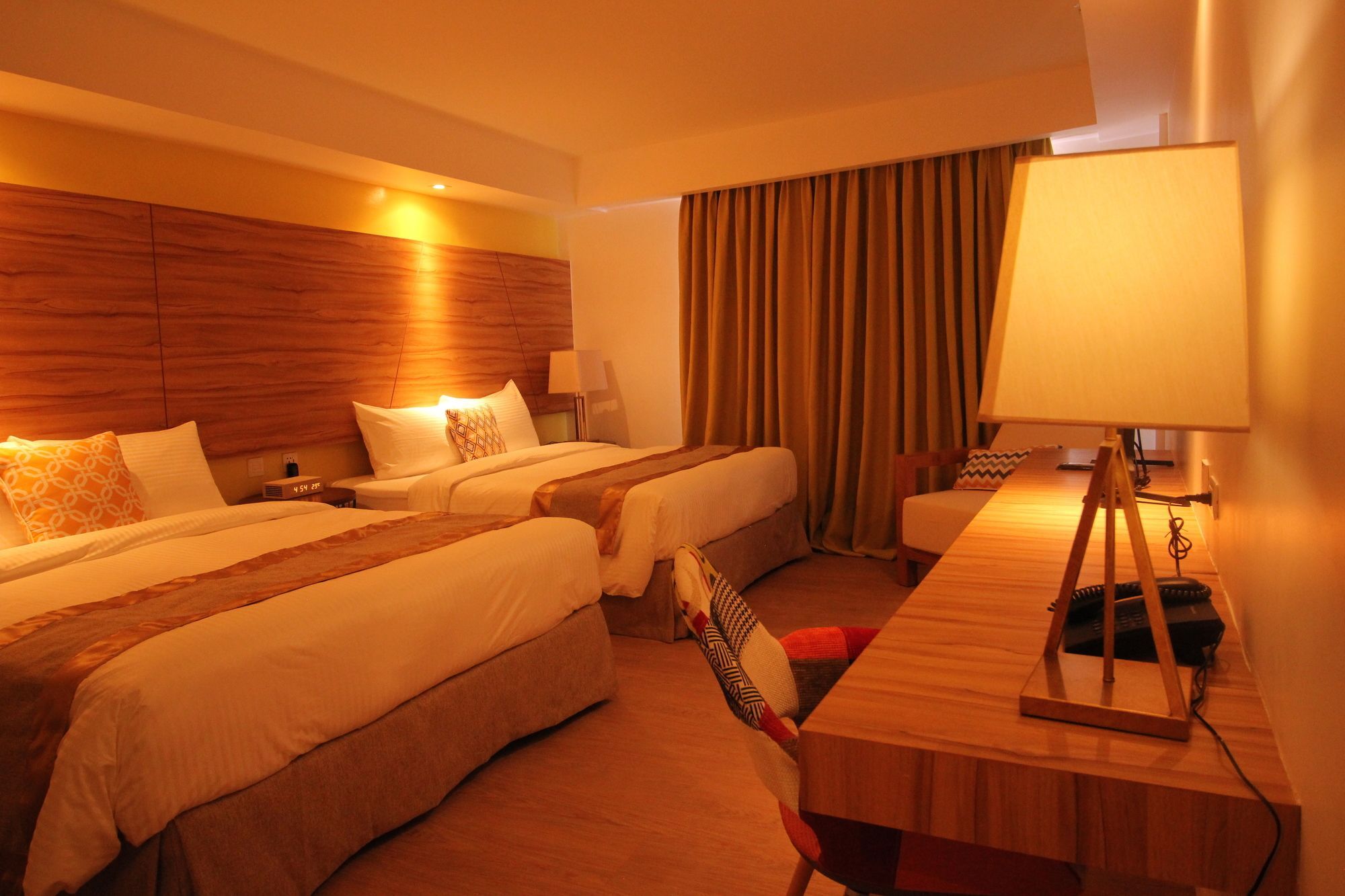 Ferra Hotel And Garden Suites Balabag  Екстер'єр фото