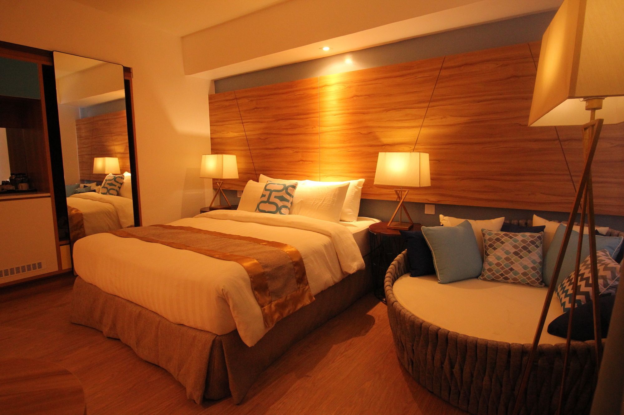 Ferra Hotel And Garden Suites Balabag  Екстер'єр фото